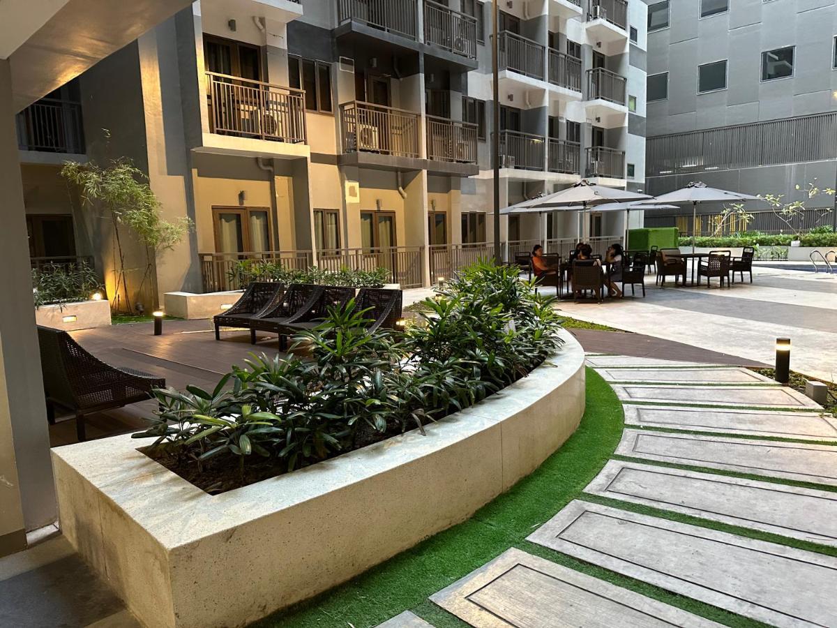 S Residences Tower 3 Moa Luxe Staycation By C Manila Exterior photo